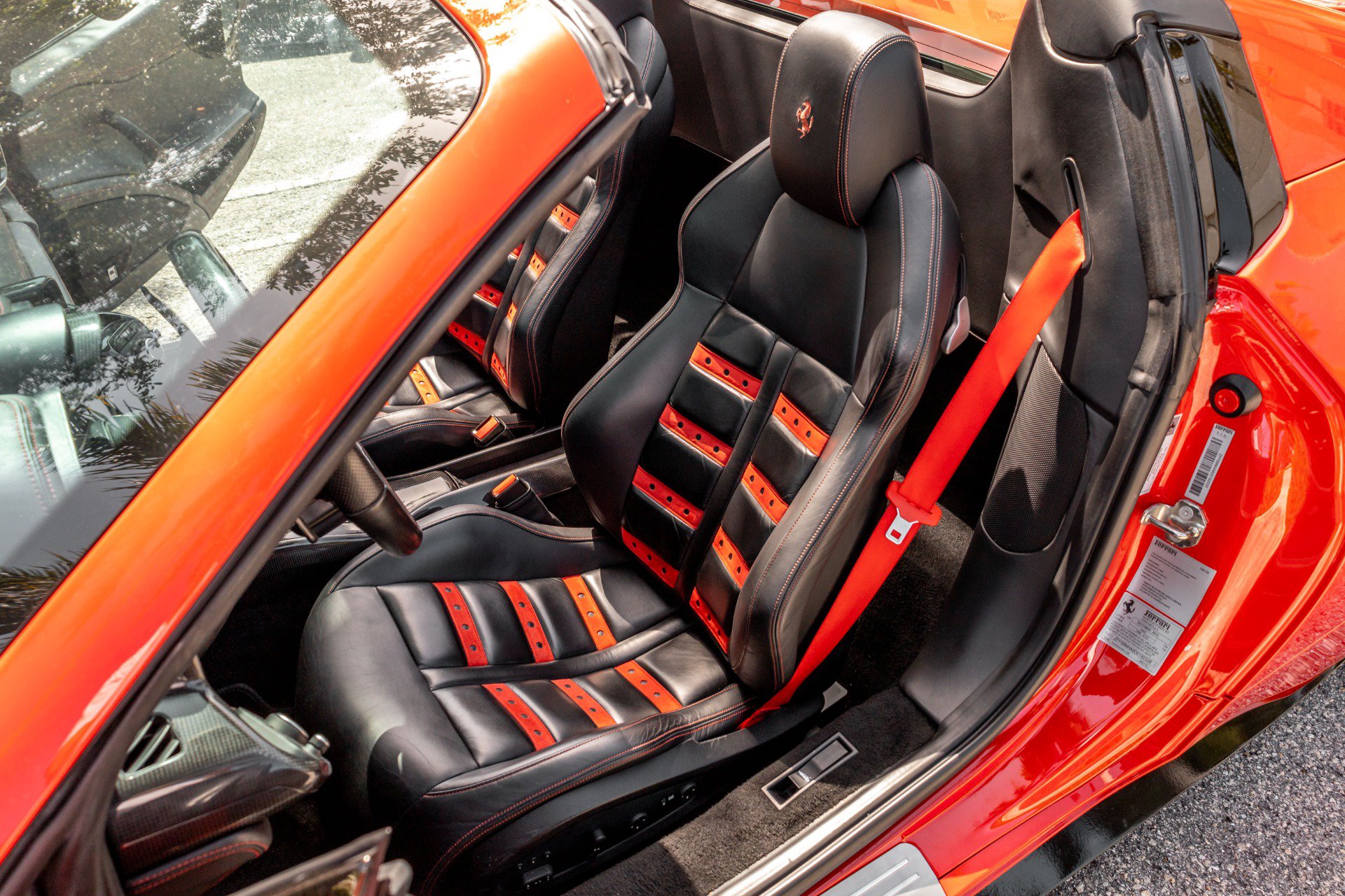 Used 2013 Ferrari 458 Spider RWD image 6