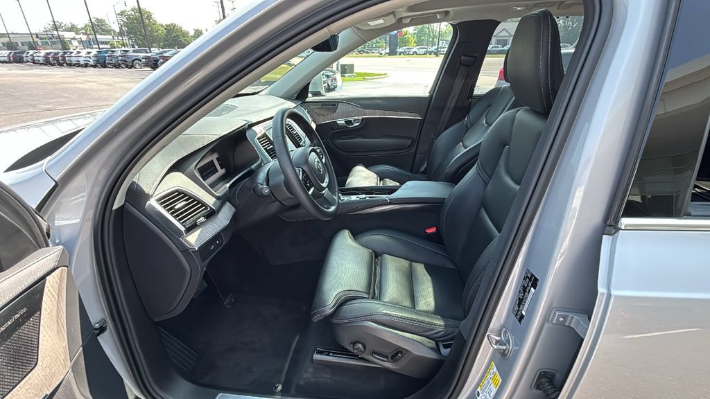Certified 2023 Volvo XC90 T8 Ultimate AWD/4WD image 24
