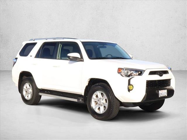 Used 2018 Toyota 4Runner SR5 w/ Preferred Accessory Package AWD/4WD image 7