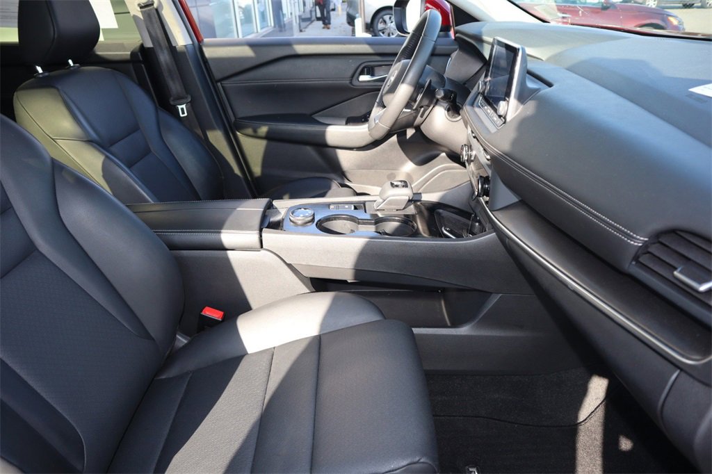 Certified 2024 Nissan Rogue SV w/ SV Premium Package image 25