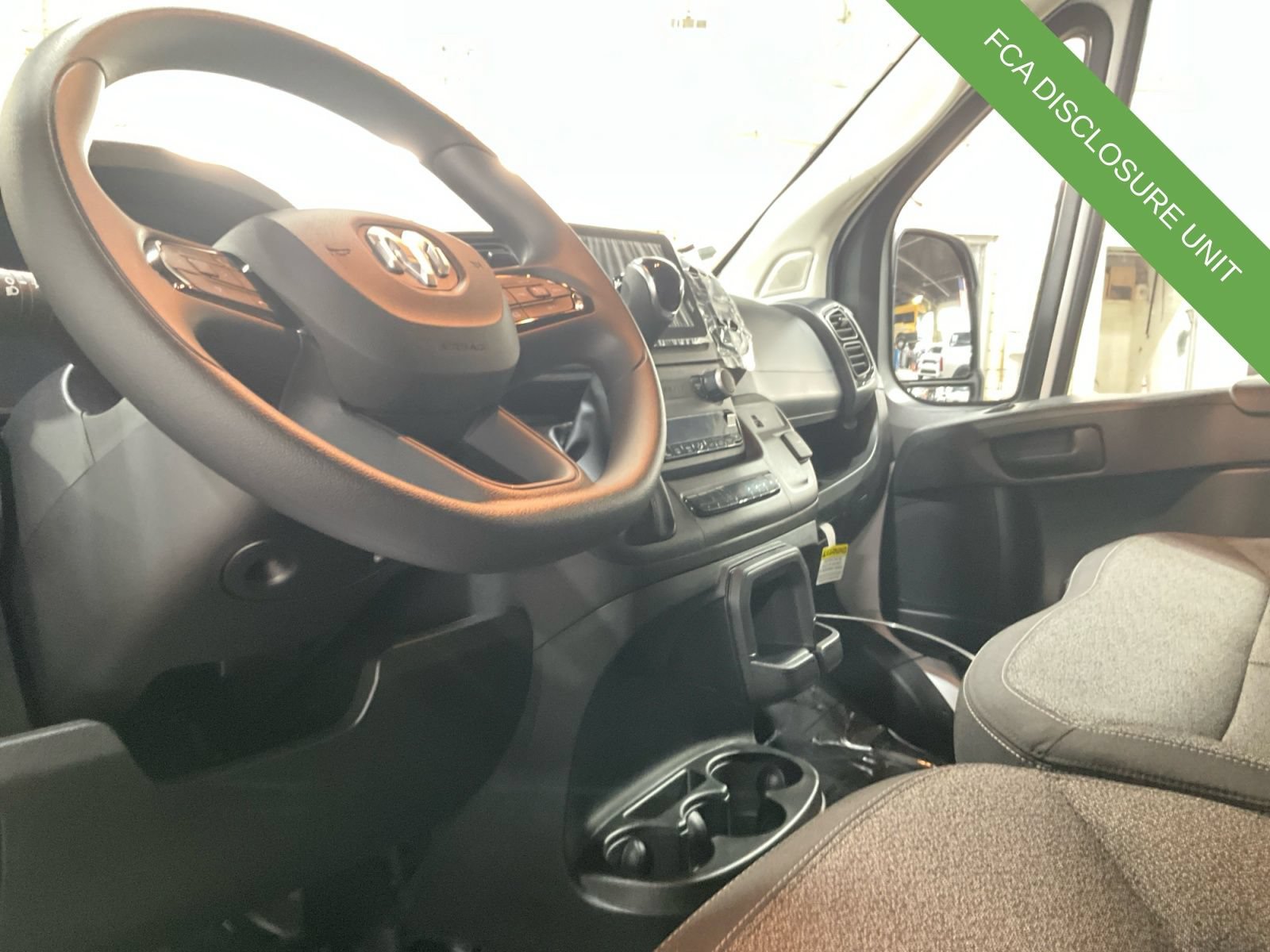 Used 2025 RAM ProMaster 1500 w/ Convenience Group FWD image 26