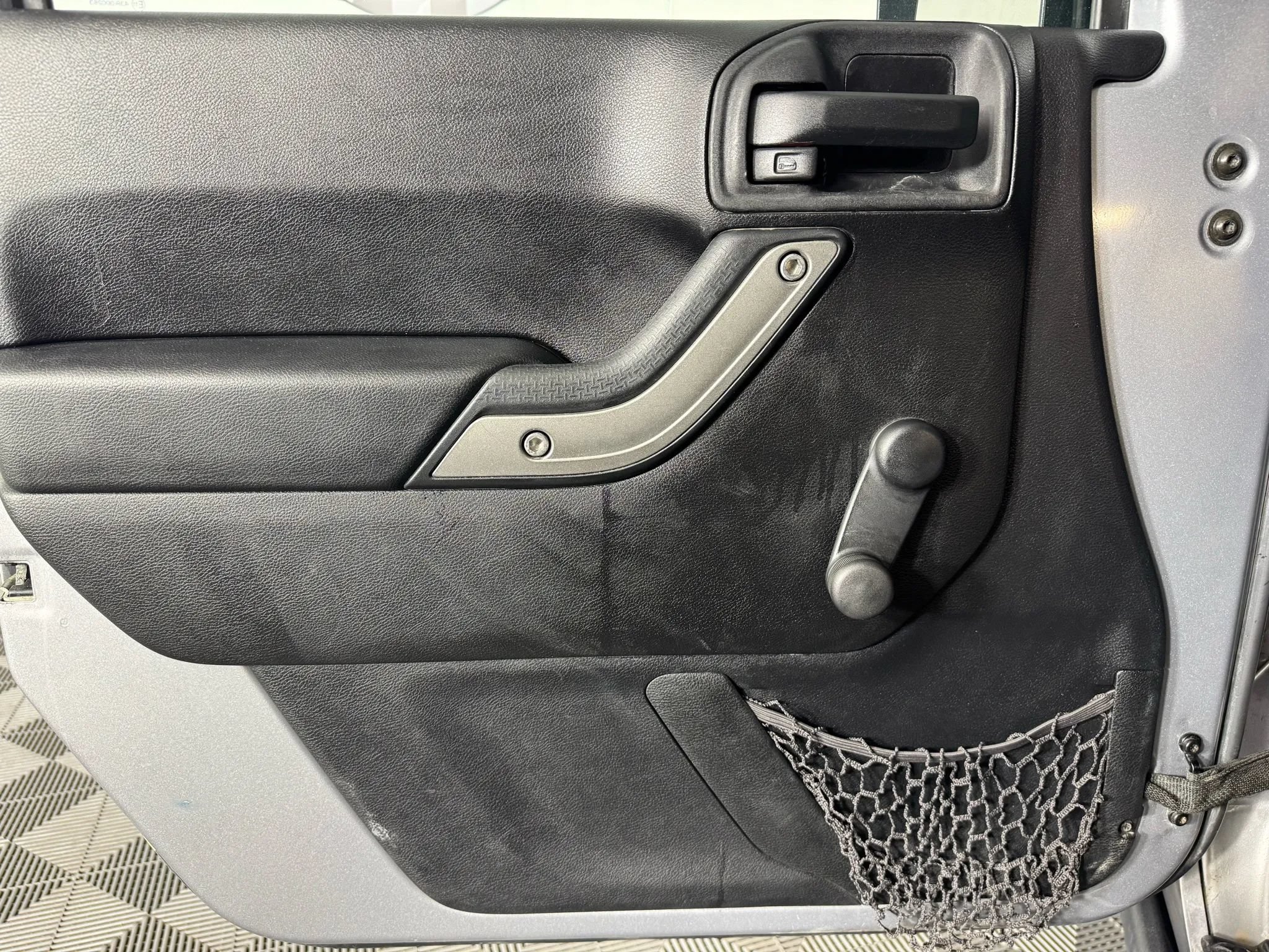 Used 2015 Jeep Wrangler Sport AWD/4WD image 30