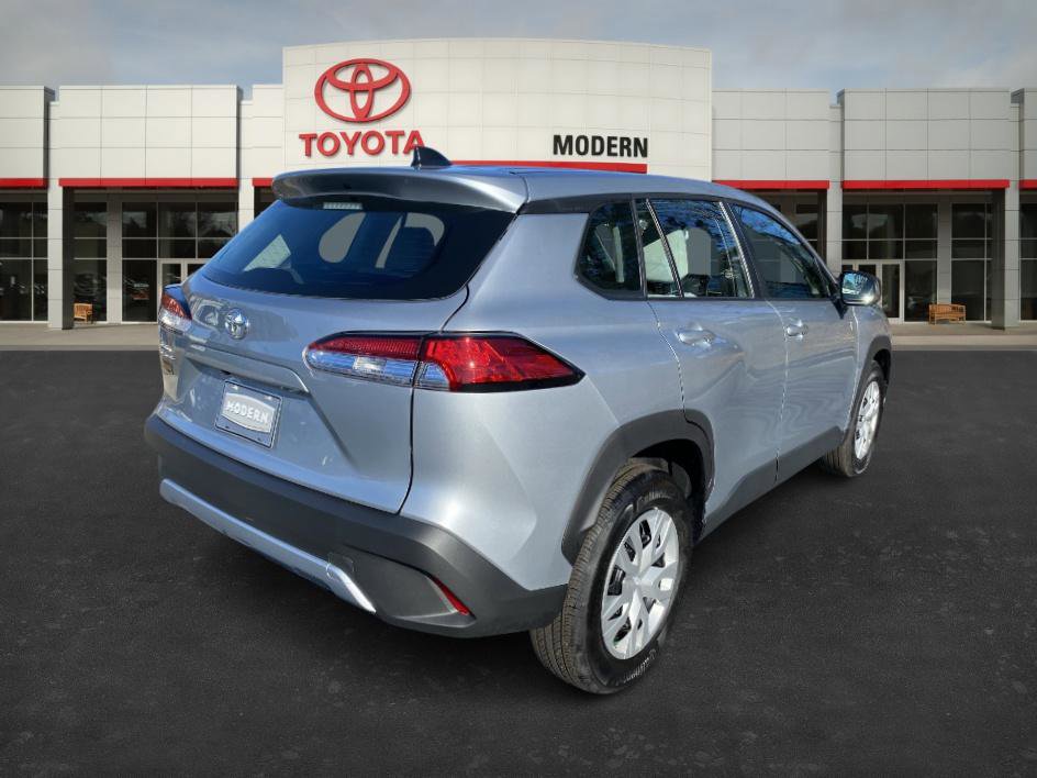 Certified 2025 Toyota Corolla Cross L image 5