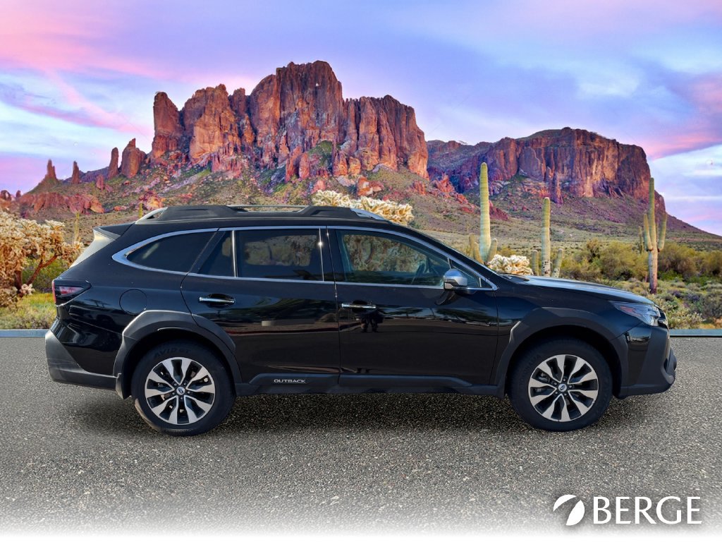 Used 2023 Subaru Outback Touring XT w/ Tech Package 3 AWD/4WD image 8