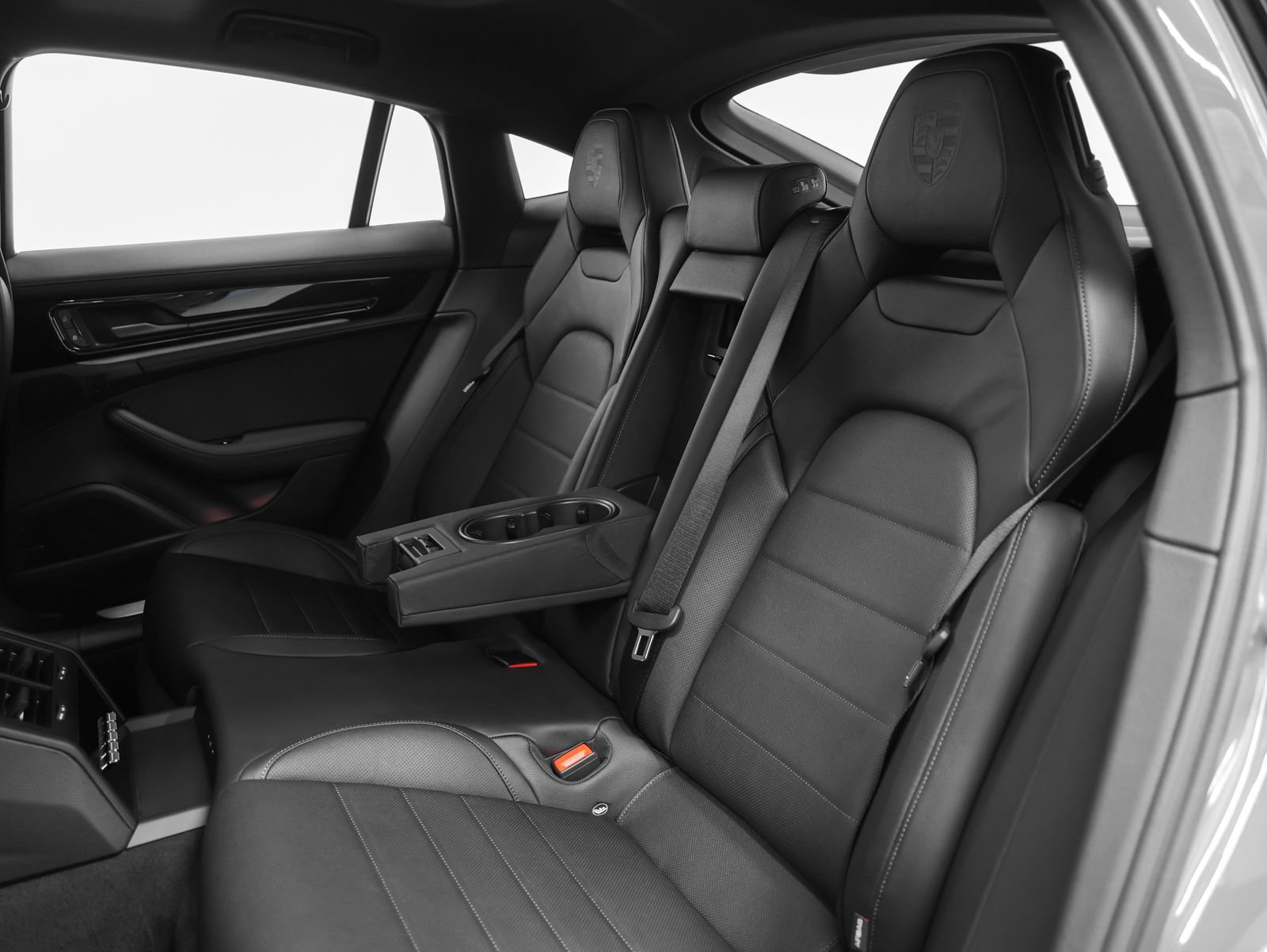 New 2026 Porsche Panamera 4 AWD/4WD image 39