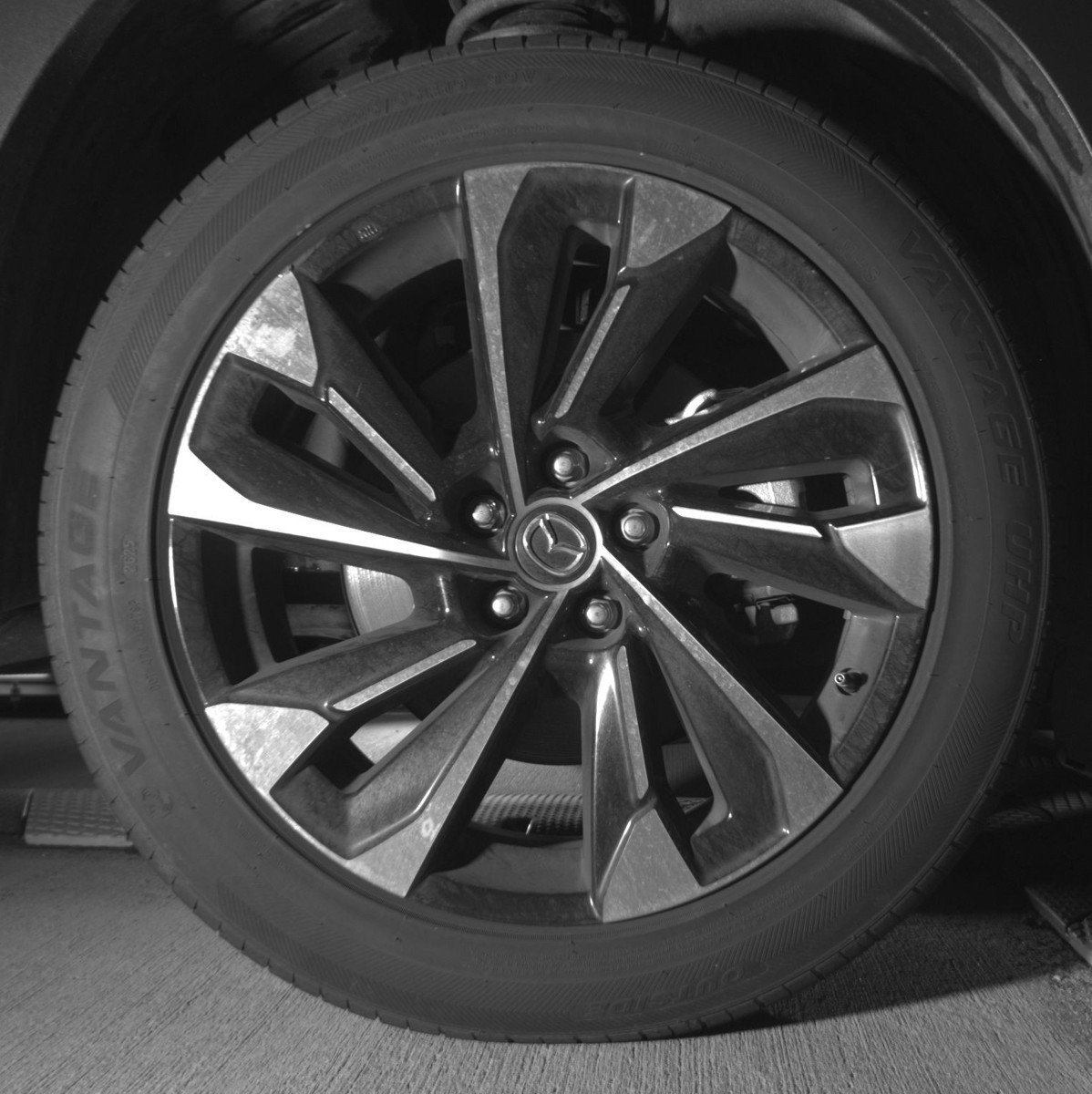 Used 2025 MAZDA CX-50 2.5 Hybrid w/ Premium Plus Pkg image 13