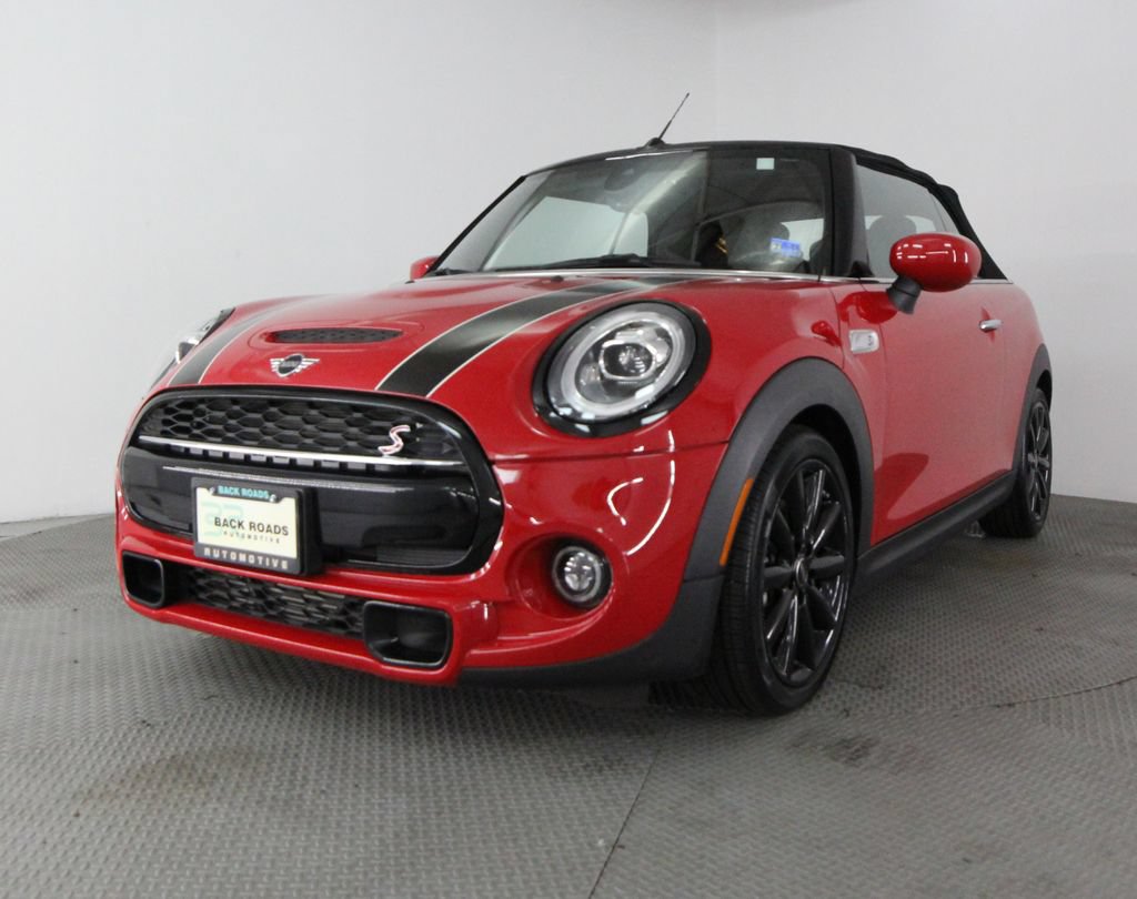Used 2021 MINI Cooper S FWD image 3