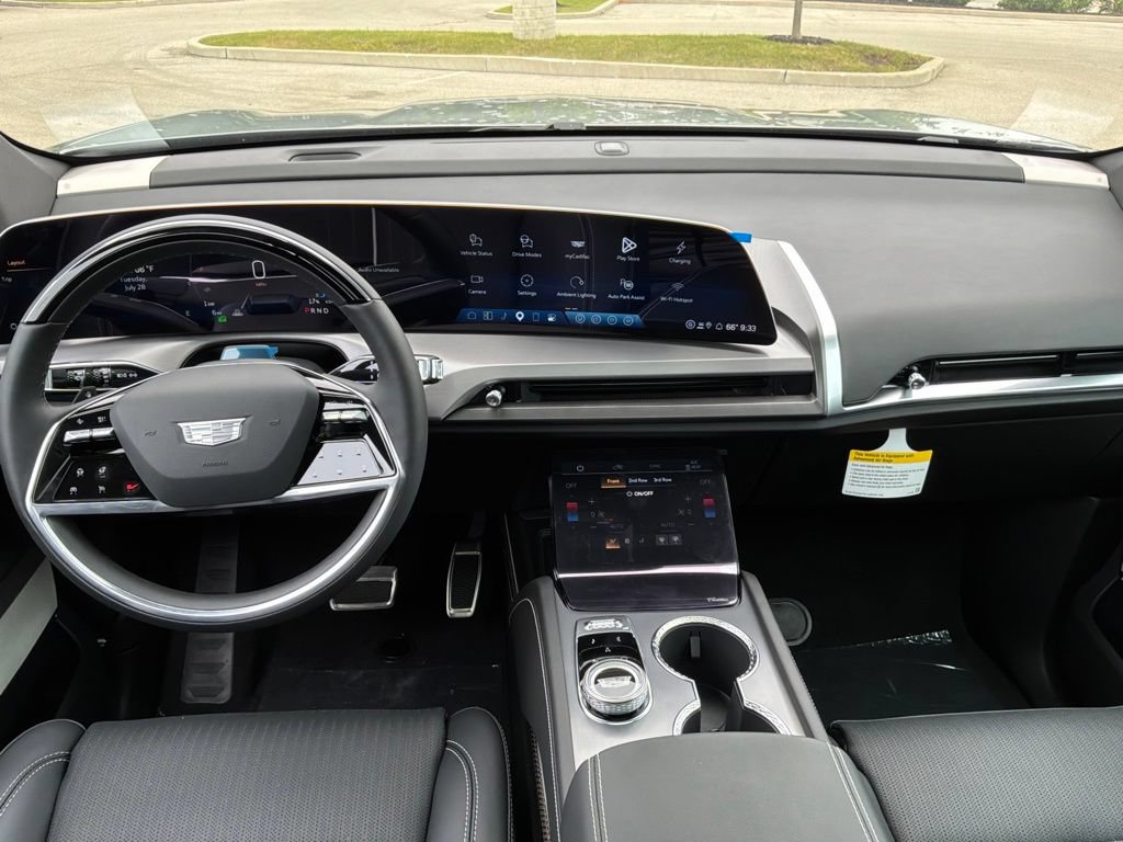 New 2027 Cadillac Vistiq Premium Luxury AWD/4WD image 33