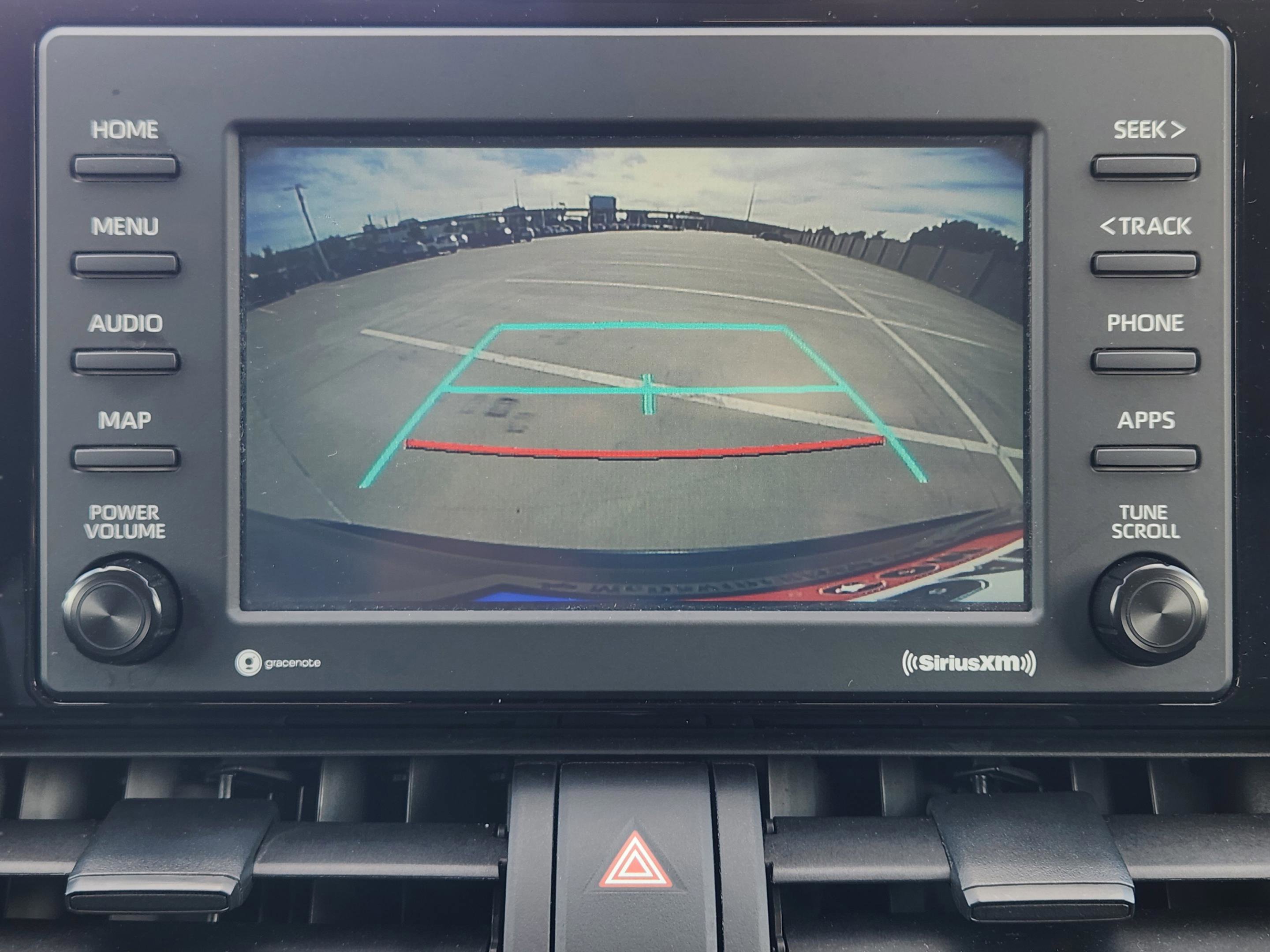Used 2022 Toyota RAV4 XLE AWD/4WD image 18
