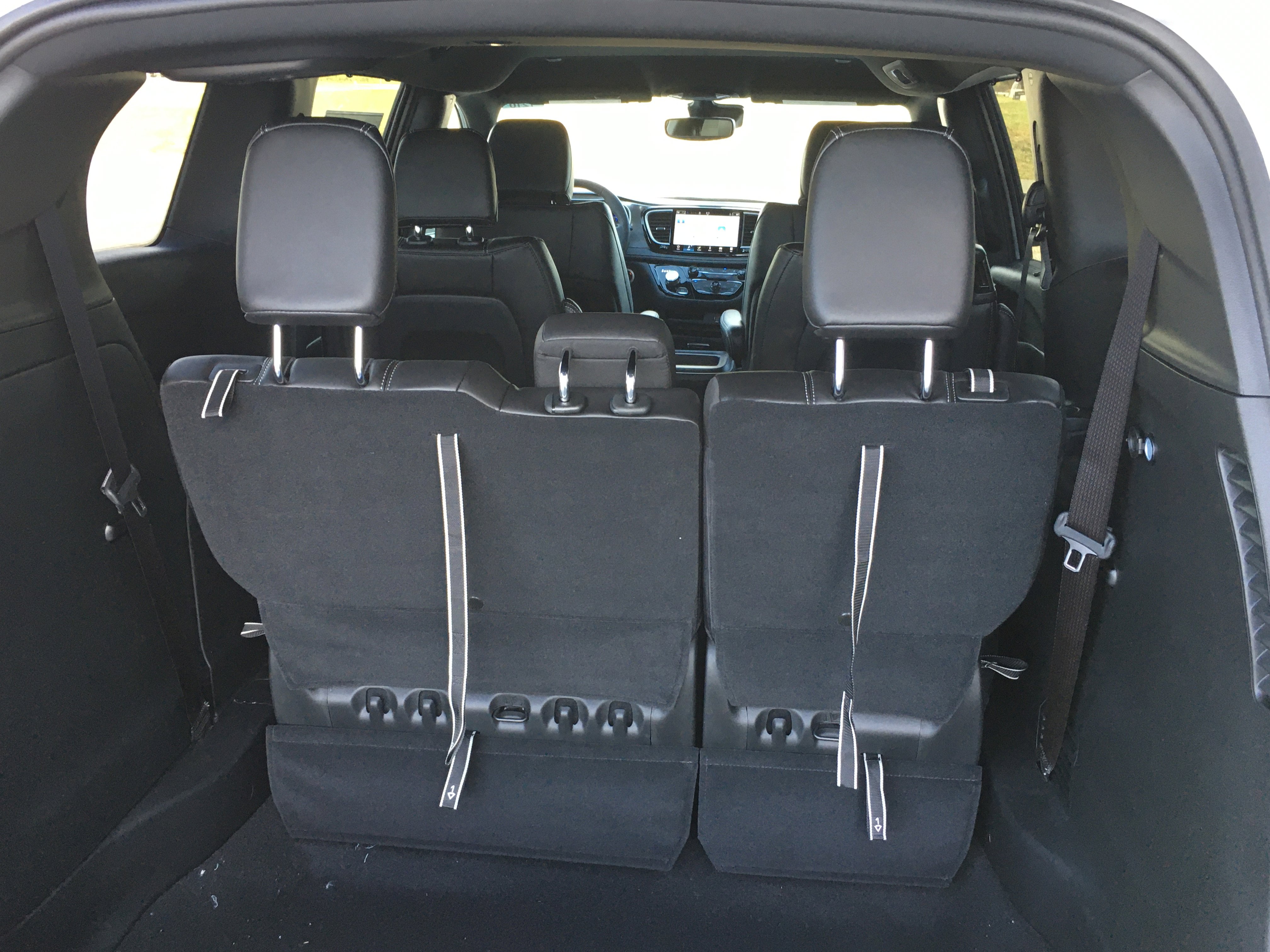 New 2026 Chrysler Pacifica Select w/ S Appearance Package image 27