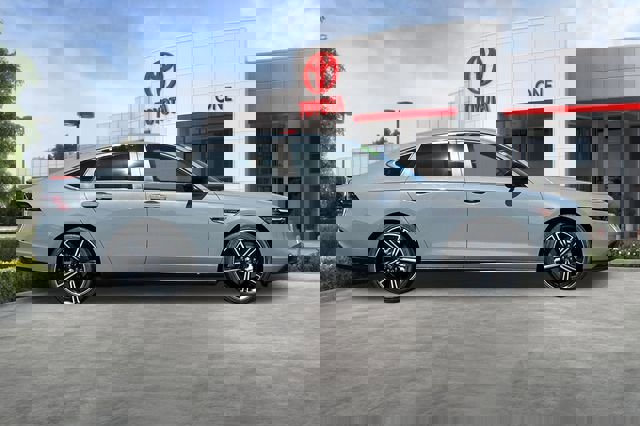 Used 2023 Honda Accord Sport image 3