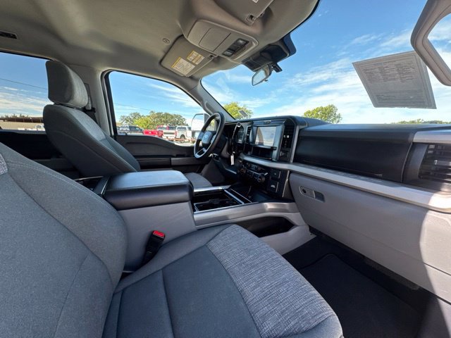 Used 2025 Ford F250 XLT w/ FX4 Off-Road Package AWD/4WD image 19