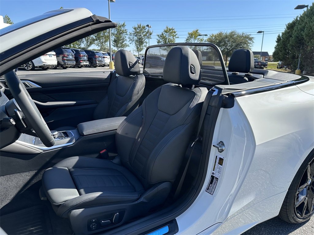 New 2026 BMW 430i Convertible w/ M Sport Package image 23