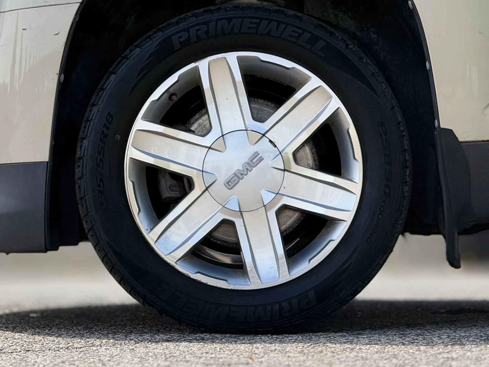 Used 2011 GMC Terrain SLT FWD image 30