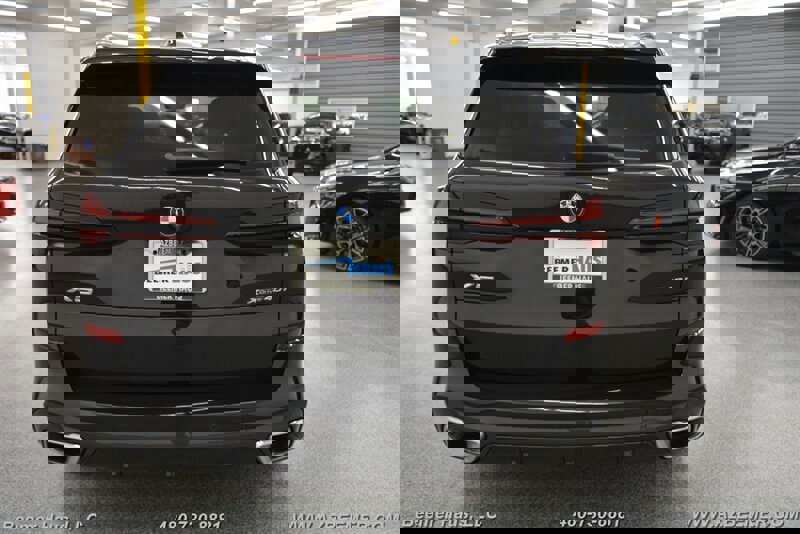 Used 2024 BMW X5 xDrive40i w/ M Sport Package image 10
