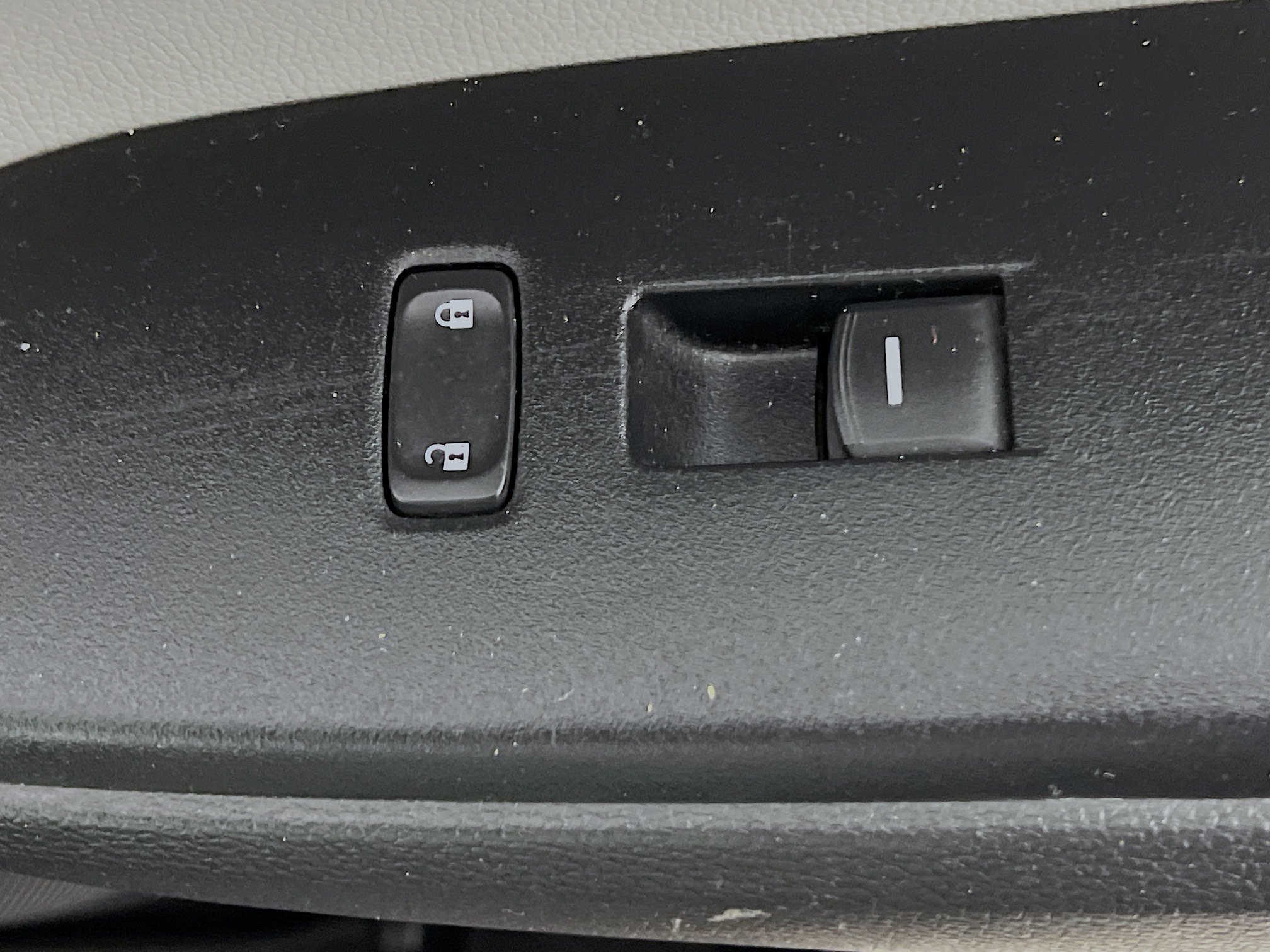 Used 2019 Honda CR-V LX image 32