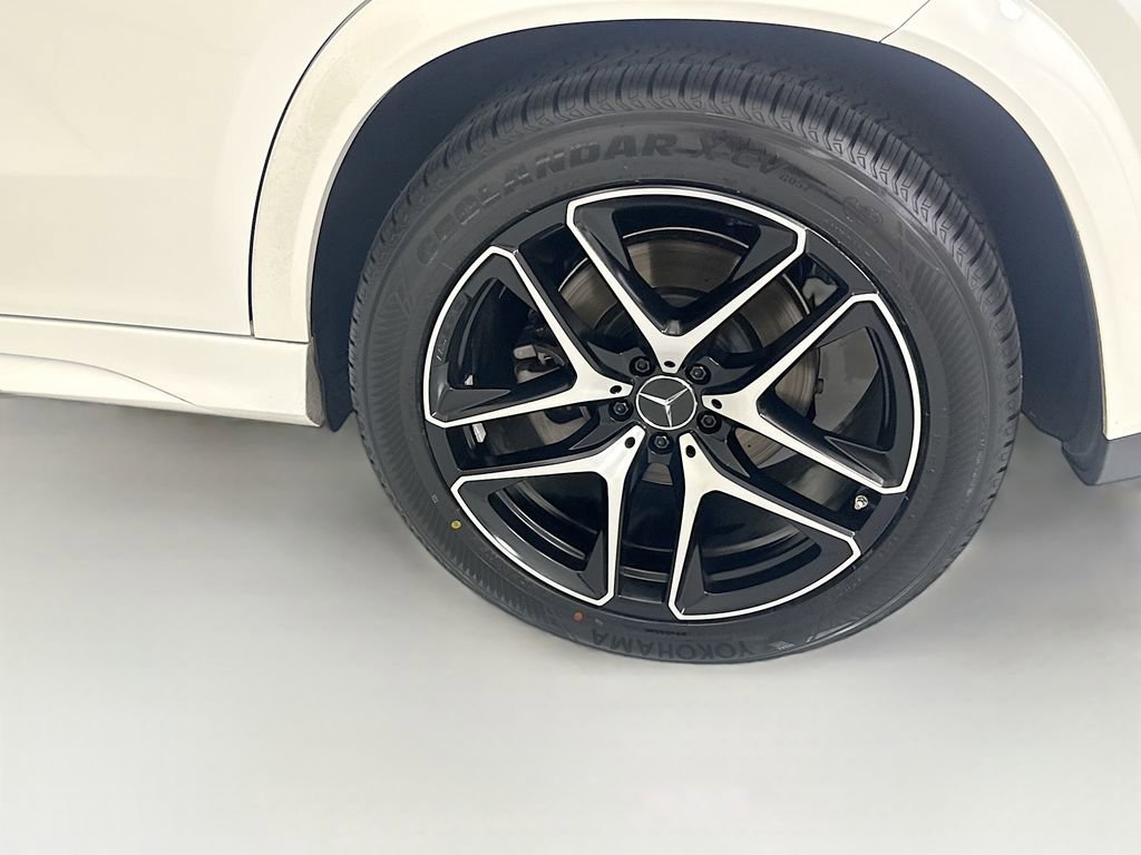 Used 2024 Mercedes-Benz GLE 53 AMG 4MATIC image 30