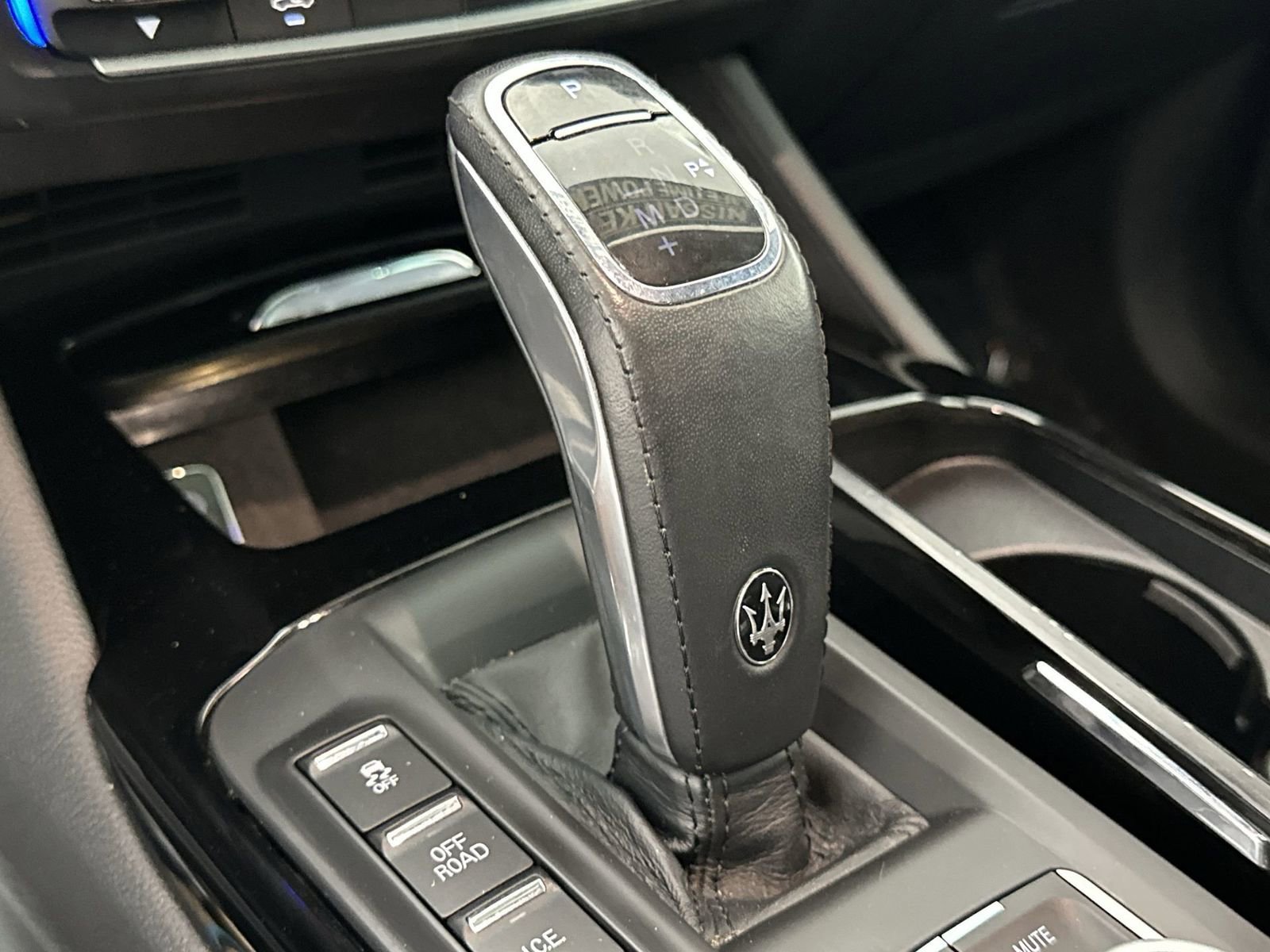 Used 2023 Maserati Levante Modena AWD/4WD image 20
