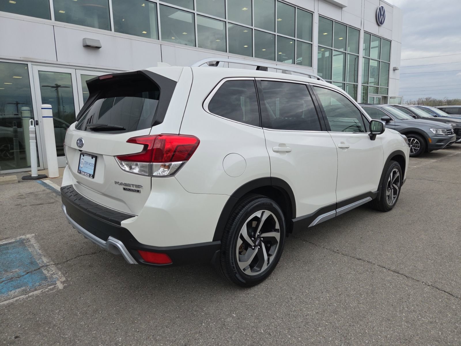 Used 2023 Subaru Forester Touring AWD/4WD image 8
