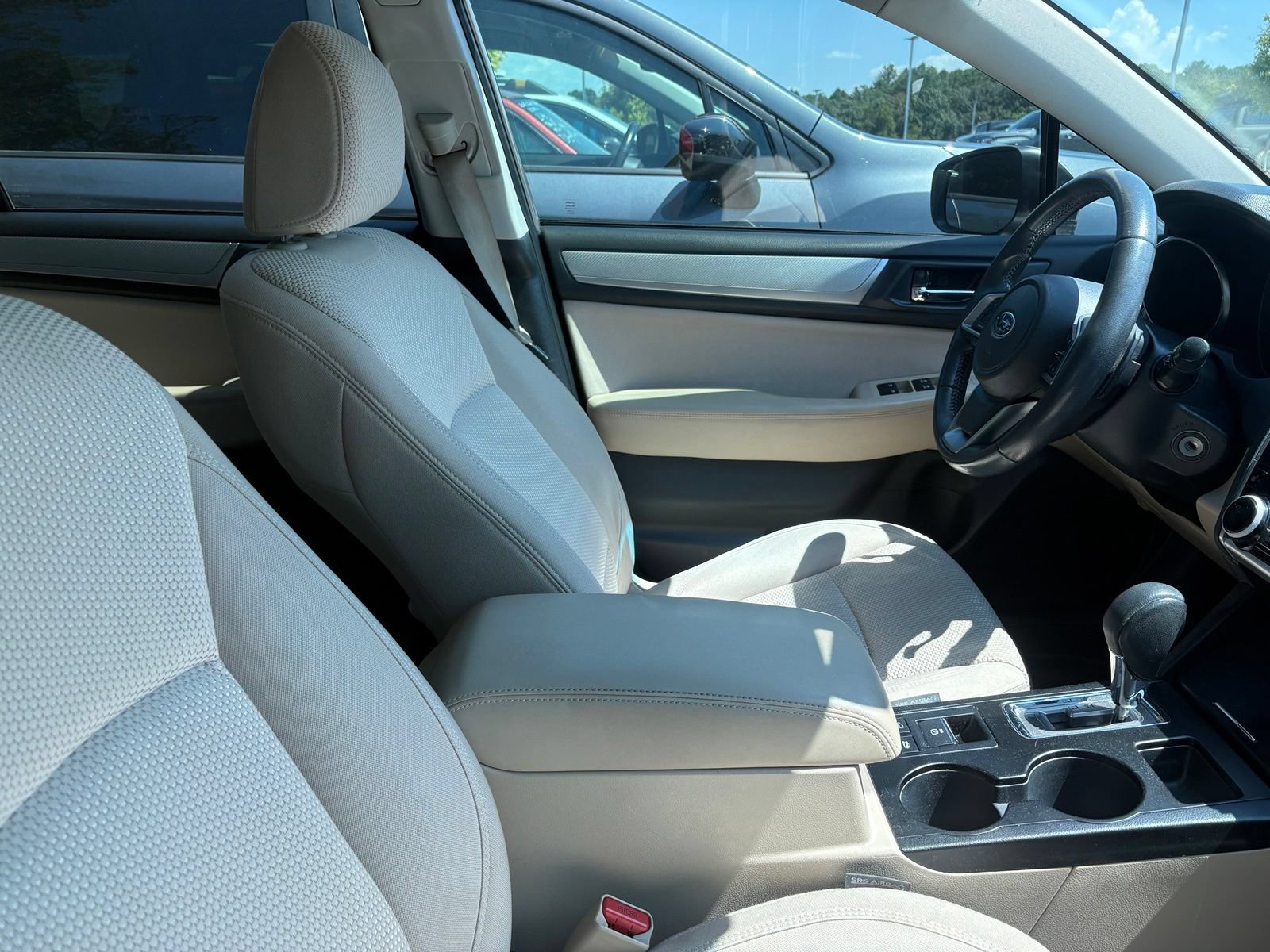 Used 2019 Subaru Outback 2.5i Premium AWD/4WD image 9