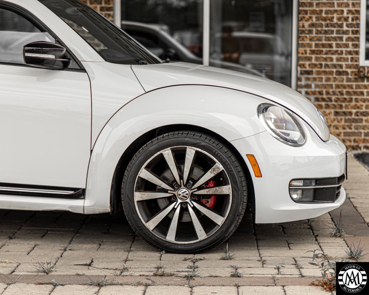 Used 2012 Volkswagen Beetle 2.0T FWD image 8