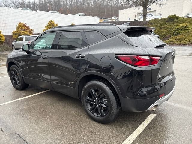 Used 2021 Chevrolet Blazer LT w/ Midnight/Sport Edition image 3