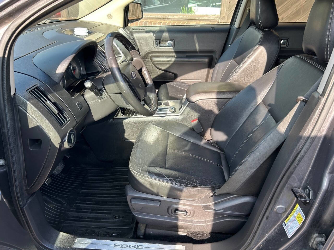 Used 2010 Ford Edge Limited AWD/4WD image 10