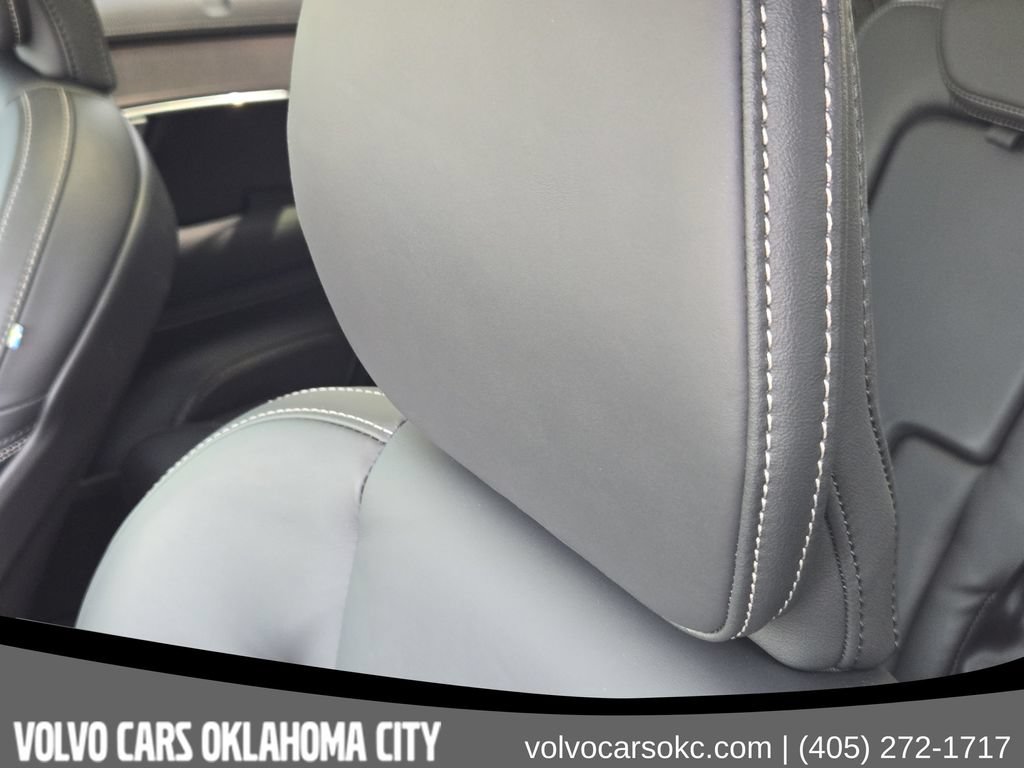 Certified 2026 Volvo XC90 B6 Ultra AWD/4WD image 17