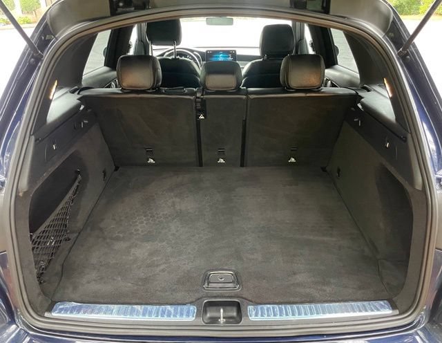 Used 2021 Mercedes-Benz GLC 300 4MATIC image 17