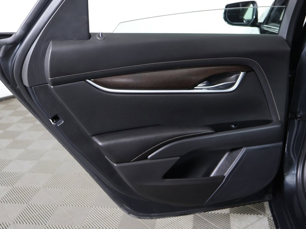 Used 2018 Cadillac XTS Luxury w/ Driver Awareness Package image 27