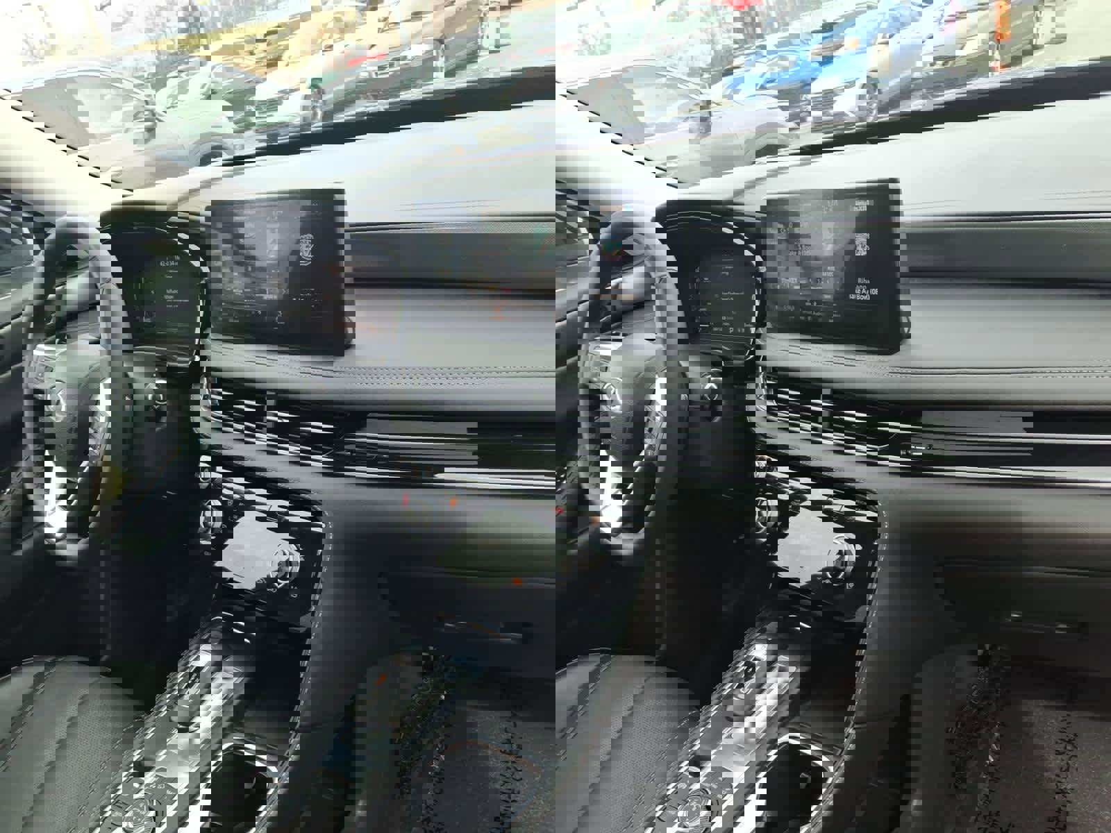 Certified 2023 INFINITI QX60 Luxe w/ Cargo Package image 19