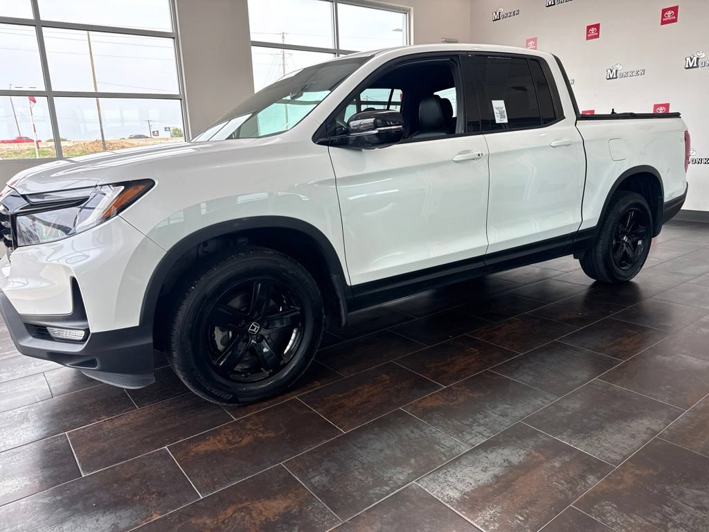 Used 2021 Honda Ridgeline Black Edition image 4