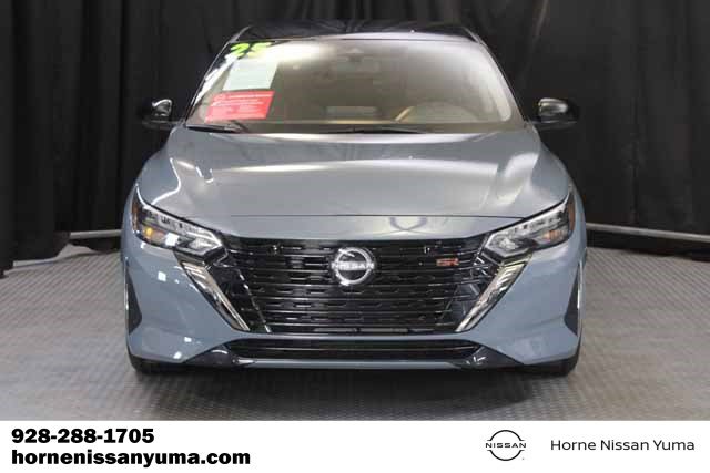 Certified 2025 Nissan Sentra SR image 2