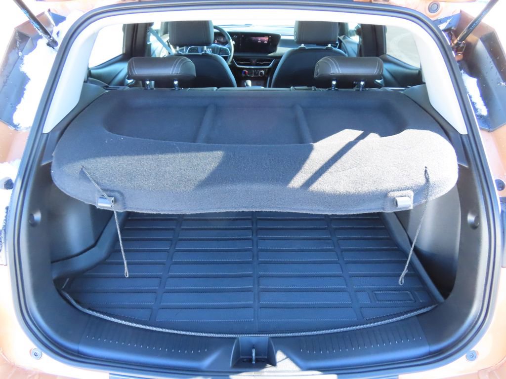 Certified 2024 Buick Encore GX Sport Touring image 12