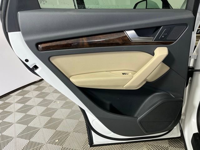 Used 2018 Audi Q5 2.0T Premium w/ Convenience Package image 20