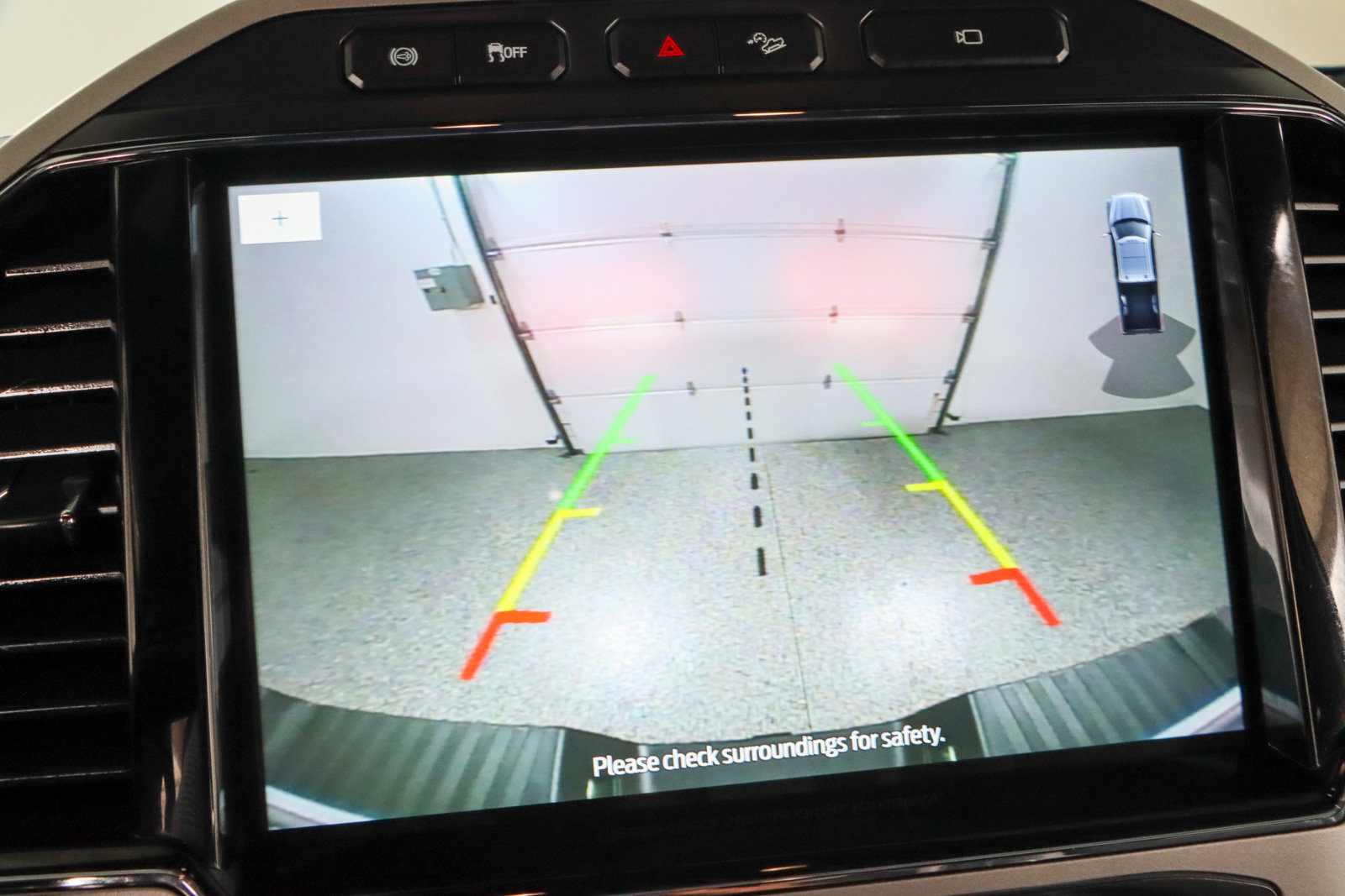 Used 2022 Ford F250 Lariat w/ Black Appearance Pkg image 20