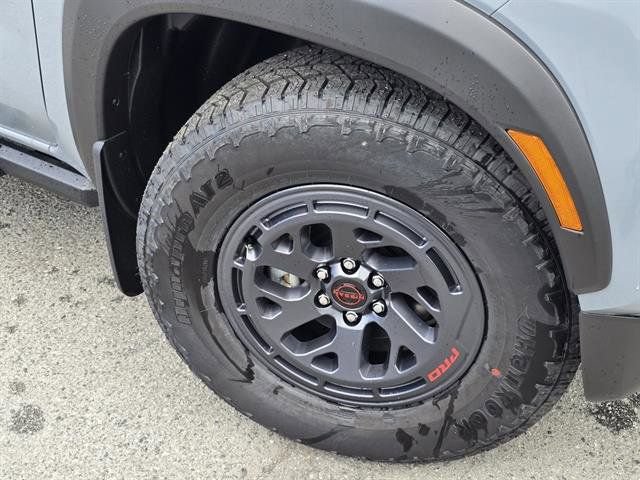 New 2026 Nissan Frontier Pro-X w/ Pro-X Convenience Package RWD image 26