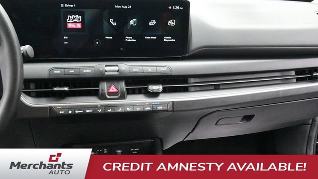 Used 2025 Kia K4 FWD image 11