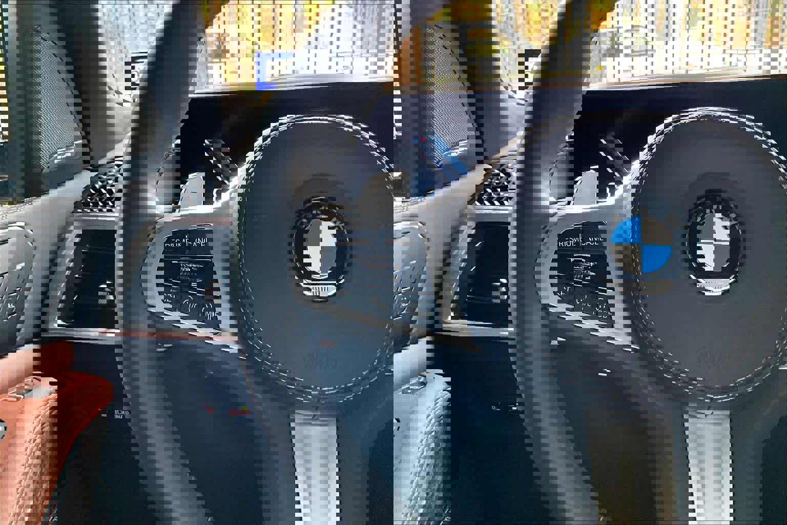 Certified 2025 BMW X5 sDrive40i w/ Executive Package image 23