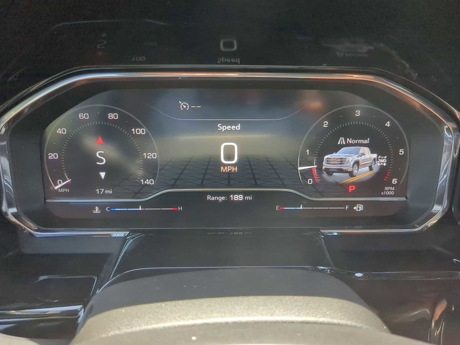 New 2025 GMC Sierra 1500 Elevation w/ LPO, Elevation Black Package image 18