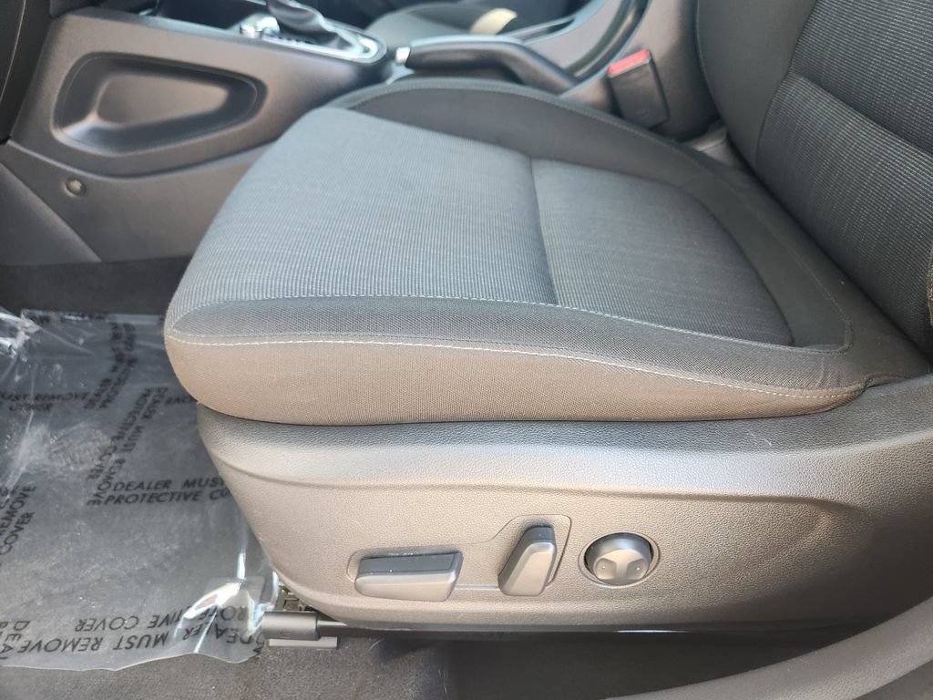 Used 2023 Hyundai Kona SEL AWD/4WD image 15