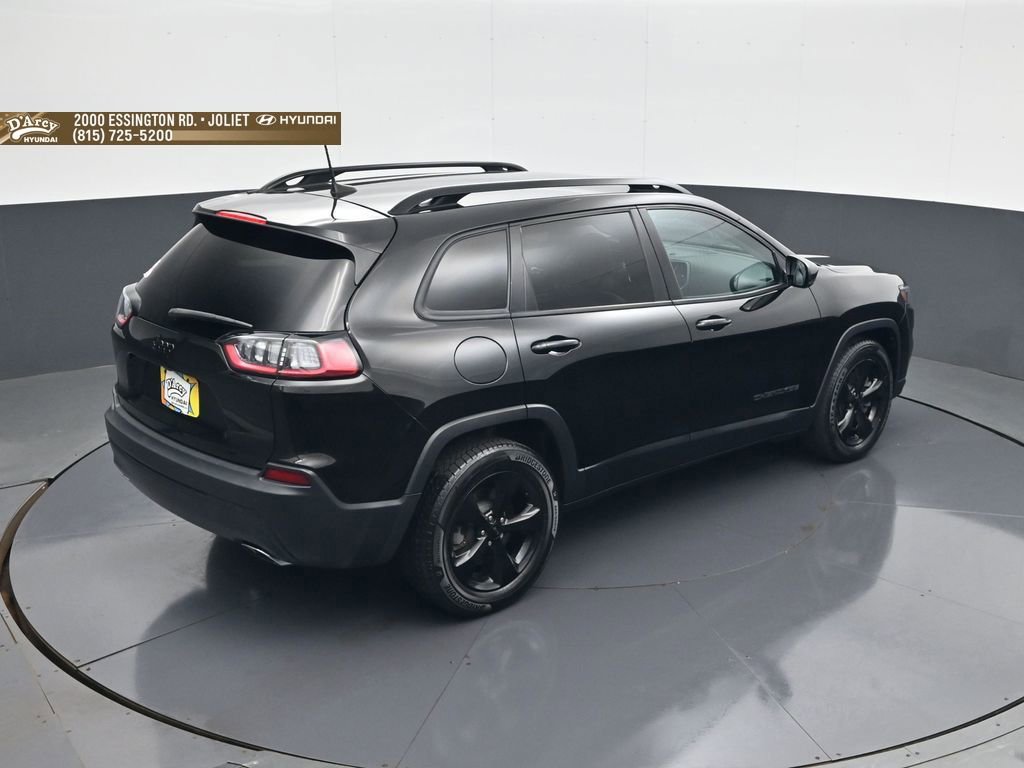 Used 2019 Jeep Cherokee Latitude Plus FWD image 17