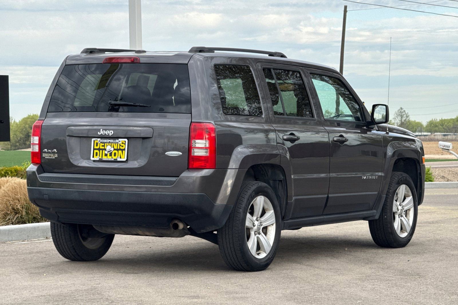 Used 2017 Jeep Patriot Latitude image 4