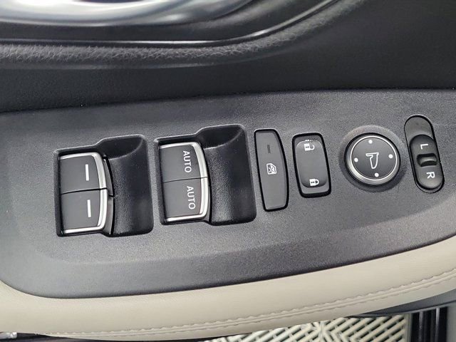 Certified 2024 Honda HR-V EX-L image 19