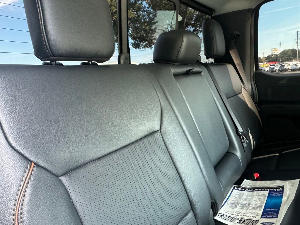 Used 2025 Ford F350 Lariat w/ Lariat Ultimate Package AWD/4WD image 8
