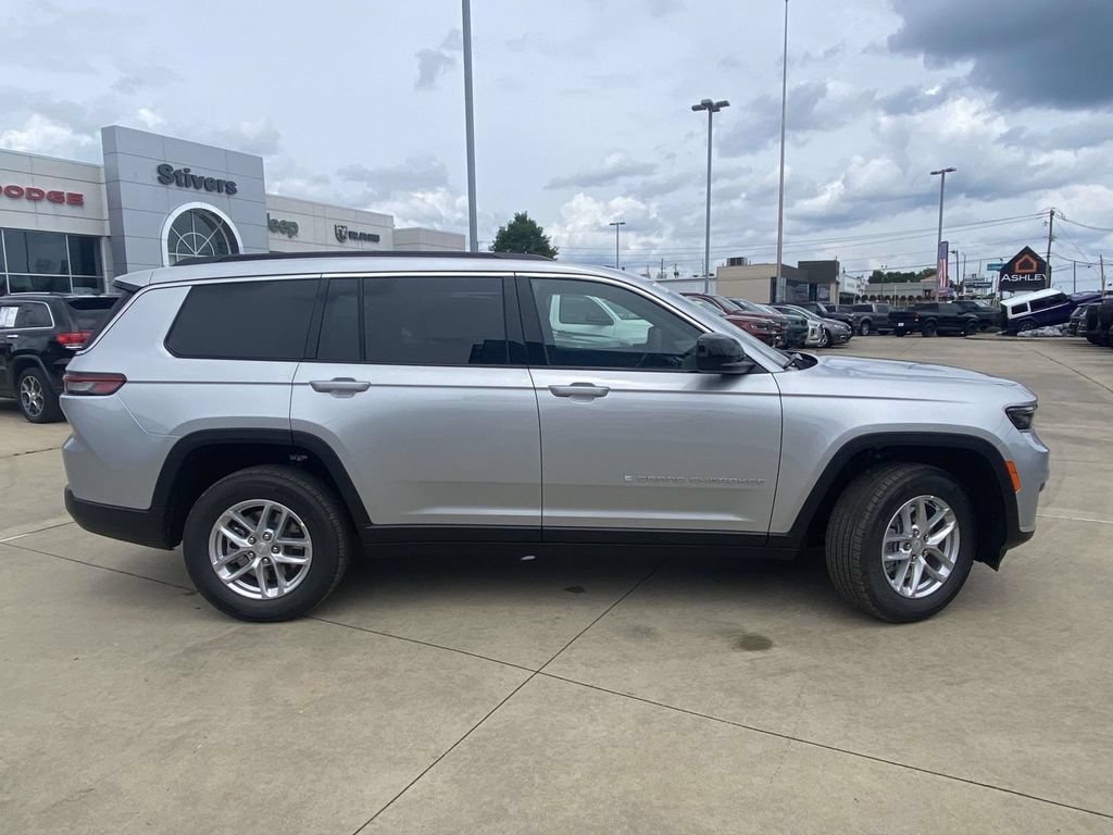 New 2026 Jeep Grand Cherokee L 2WD image 6
