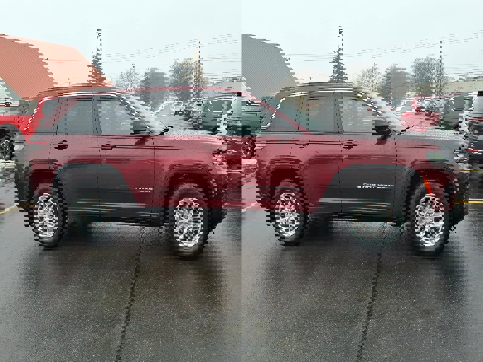 Used 2024 Jeep Grand Cherokee Laredo X w/ Luxury Tech Group I image 4