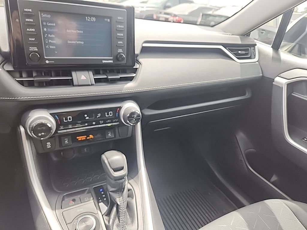 Used 2021 Toyota RAV4 XLE w/ XLE Grade Weather Package image 14