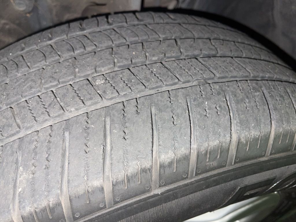 Used 2020 Toyota RAV4 XLE image 20