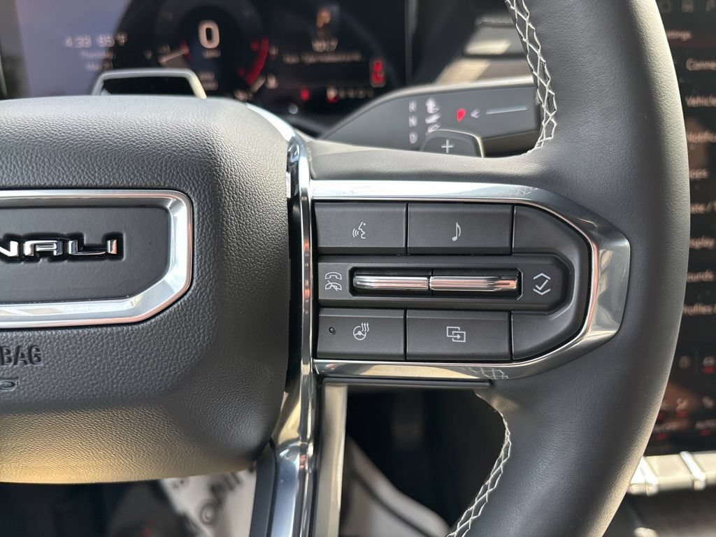 Used 2026 GMC Acadia Denali w/ Super Cruise Package AWD/4WD image 28